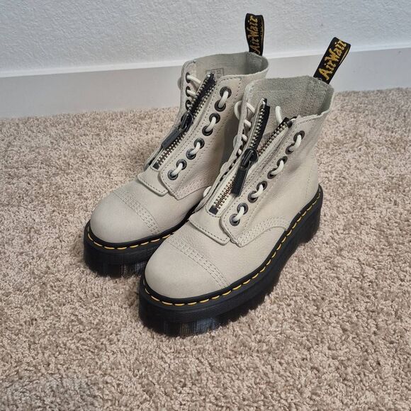 Dr. Martens Sinclair Tumbled Nubuck Platform Mint Boots Size 6 - Picture 1 of 6